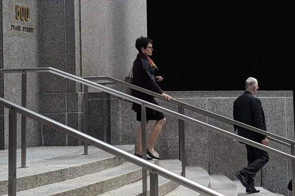 Barbara Fried and Joseph Bankman exit the courtroom during Sam Bankman-Fried’s 2023 trial